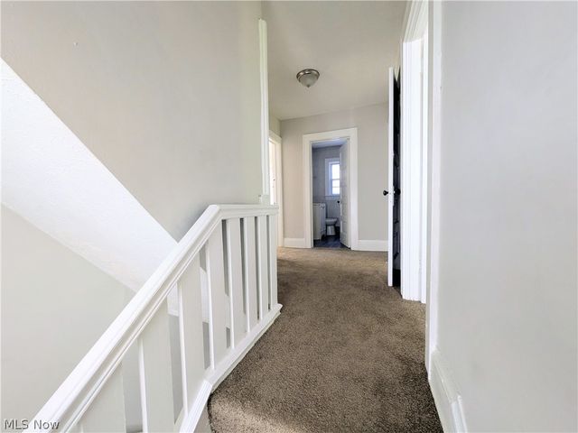 10721 Columbia Avenue, Cleveland, OH 44108