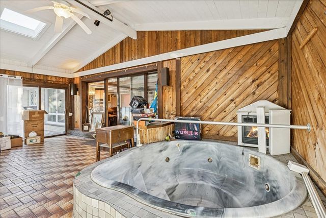 10129 Westmanor Drive, Franklin Park, IL 60131