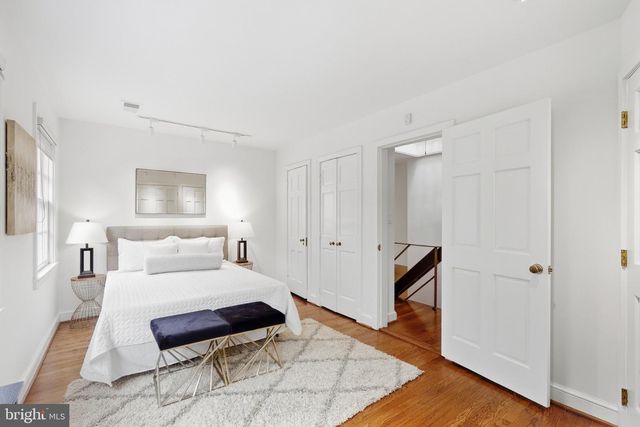 2539 WATERSIDE DR NW, Washington, DC 20008