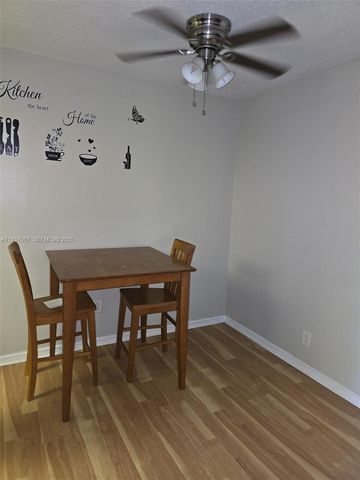 314 S J St 7, Lake Worth, FL 33460