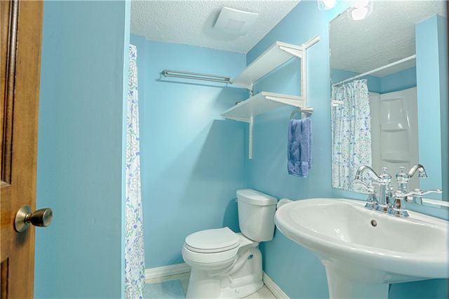 303 E Partridge Avenue G, Independence, MO 64055