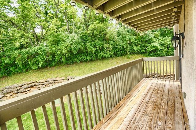 303 E Partridge Avenue G, Independence, MO 64055