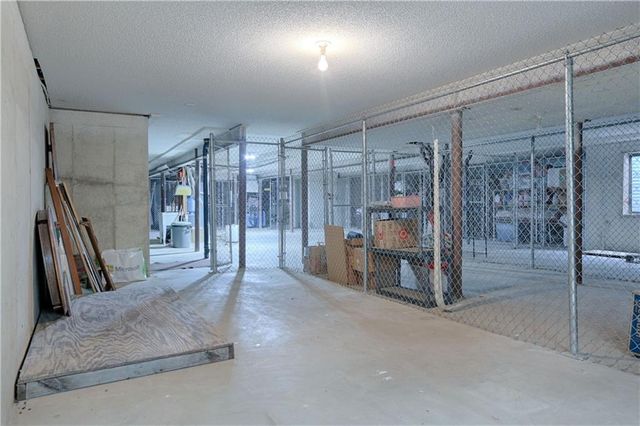 303 E Partridge Avenue G, Independence, MO 64055