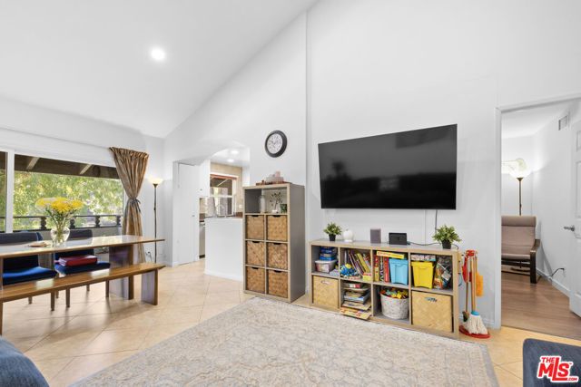 31579 Lindero Canyon Road 8, Westlake Village, CA 91361