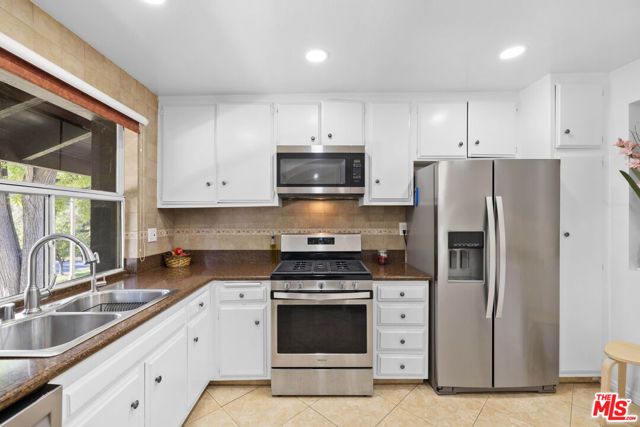 31579 Lindero Canyon Road 8, Westlake Village, CA 91361