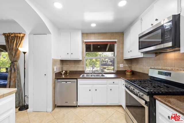 31579 Lindero Canyon Road 8, Westlake Village, CA 91361