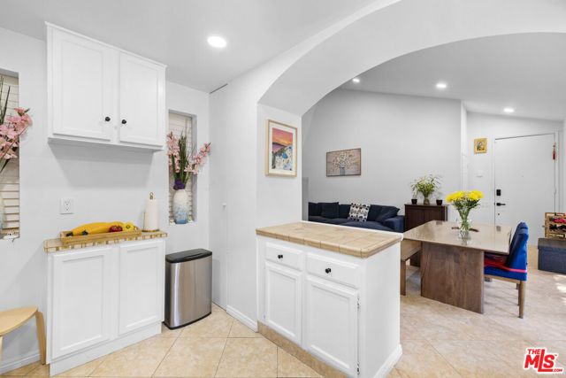 31579 Lindero Canyon Road 8, Westlake Village, CA 91361