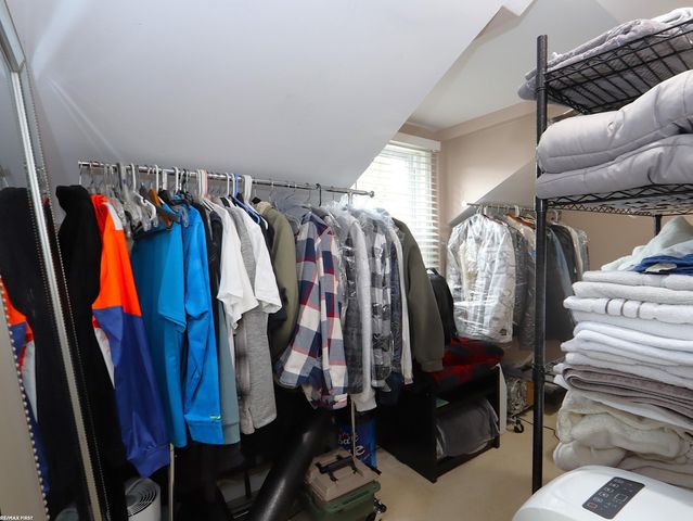 31778 Cloverly Court, Warren, MI 48092