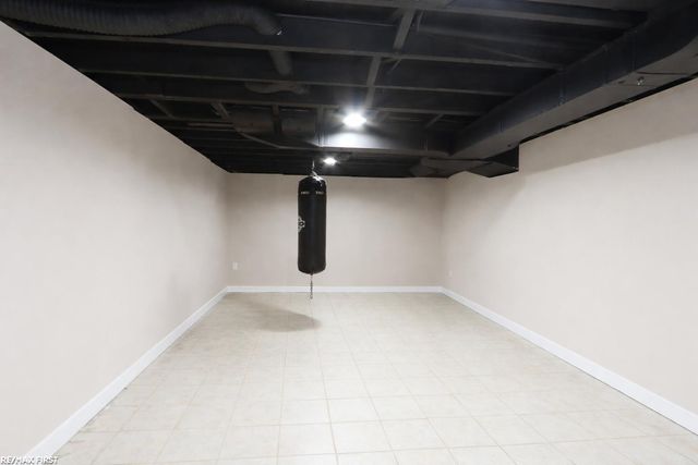 31778 Cloverly Court, Warren, MI 48092