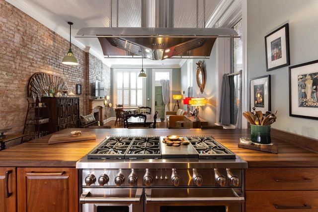 1325 Clay Street, Cincinnati, OH 45202