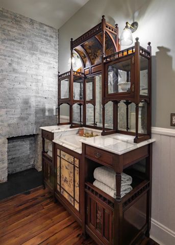 1325 Clay Street, Cincinnati, OH 45202