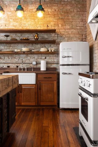 1325 Clay Street, Cincinnati, OH 45202