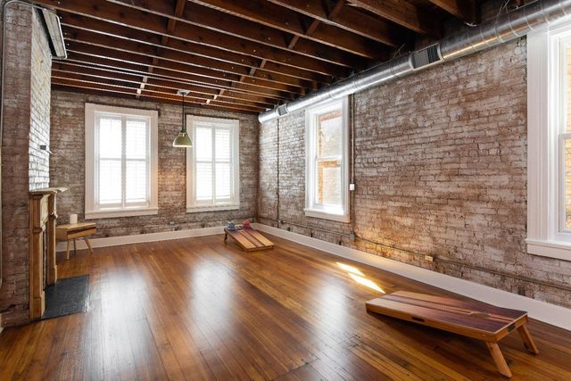 1325 Clay Street, Cincinnati, OH 45202