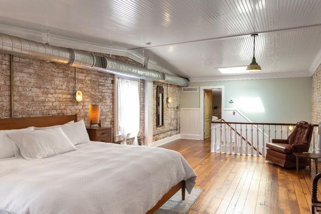 1325 Clay Street, Cincinnati, OH 45202