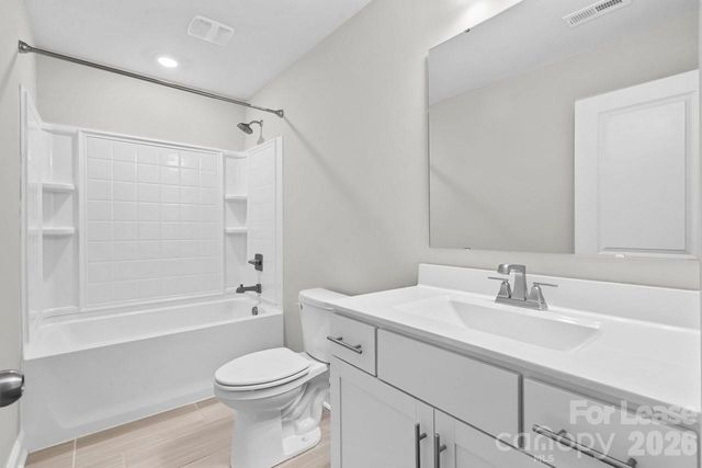 1515 Hidden Falls Road, Charlotte, NC 28206