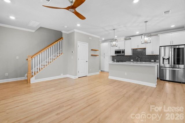 1515 Hidden Falls Road, Charlotte, NC 28206