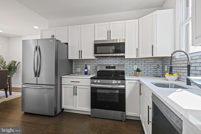 2916 N LOUDON AVENUE, Baltimore, MD 21216