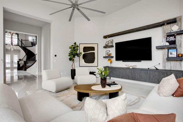 6903 NW 28th Avenue, Boca Raton, FL 33496