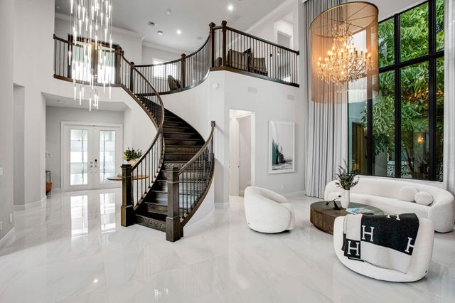 6903 NW 28th Avenue, Boca Raton, FL 33496