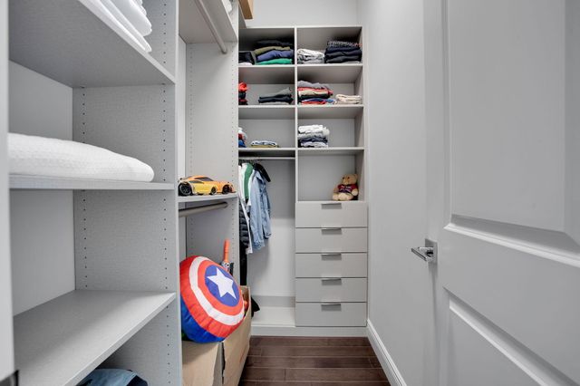 6903 NW 28th Avenue, Boca Raton, FL 33496