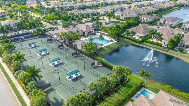 6903 NW 28th Avenue, Boca Raton, FL 33496