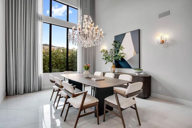 6903 NW 28th Avenue, Boca Raton, FL 33496