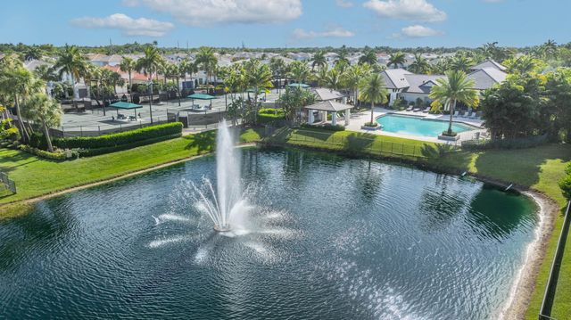 6903 NW 28th Avenue, Boca Raton, FL 33496