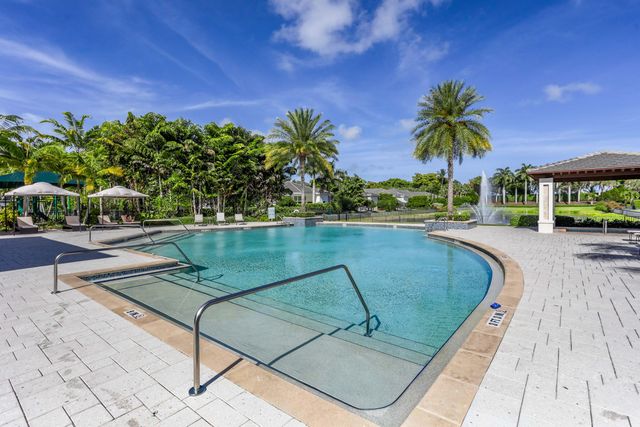 6903 NW 28th Avenue, Boca Raton, FL 33496
