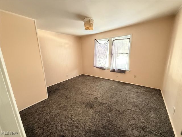 8200 Beman Avenue, Cleveland, OH 44105