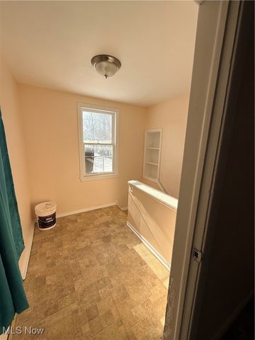 8200 Beman Avenue, Cleveland, OH 44105