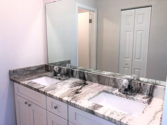 10109 BLAZED TREE COURT, Orlando, FL 32821
