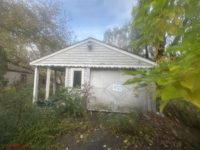 18498 Vaughan Street, Detroit, MI 48219