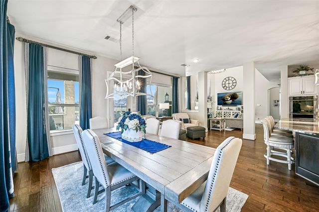 1718 Avery Lane, Friendswood, TX 77546