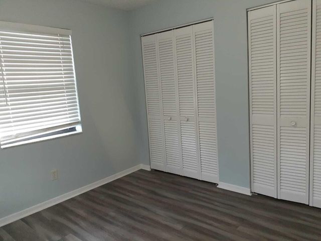 4648 Summit Boulevard, West Palm Beach, FL 33415