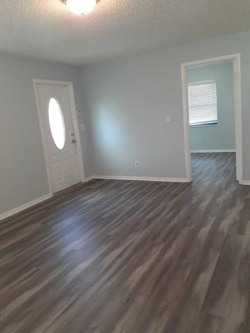 4648 Summit Boulevard, West Palm Beach, FL 33415