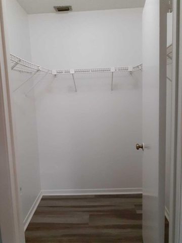 4648 Summit Boulevard, West Palm Beach, FL 33415