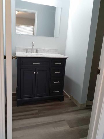 4648 Summit Boulevard, West Palm Beach, FL 33415