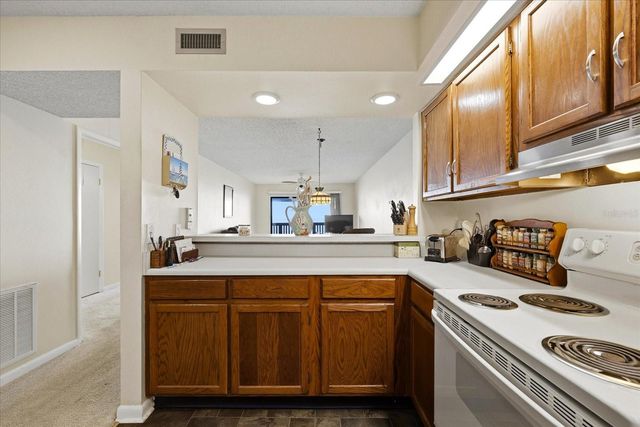 818 BAHIA DEL SOL DRIVE 28, Ruskin, FL 33570