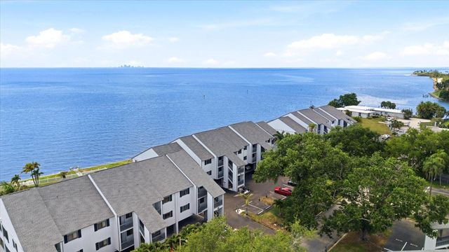 818 BAHIA DEL SOL DRIVE 28, Ruskin, FL 33570