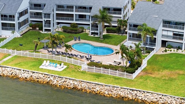818 BAHIA DEL SOL DRIVE 28, Ruskin, FL 33570