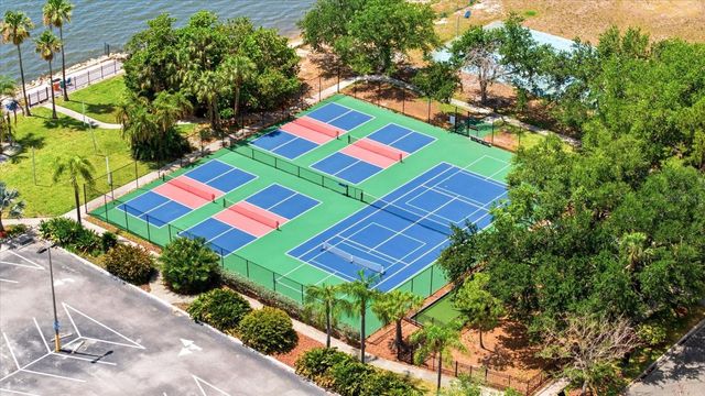 818 BAHIA DEL SOL DRIVE 28, Ruskin, FL 33570