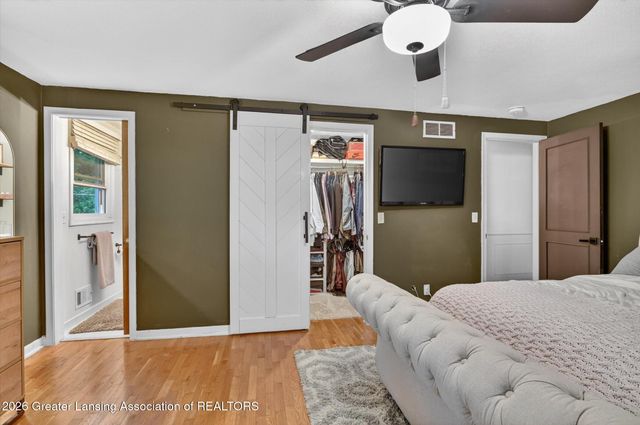 2021 Tulane Drive, Lansing, MI 48912