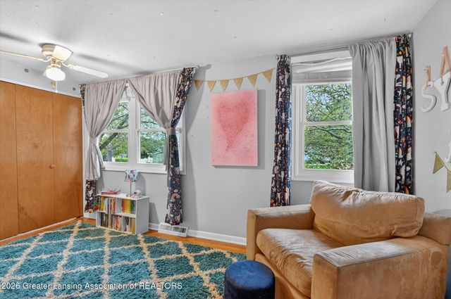 2021 Tulane Drive, Lansing, MI 48912
