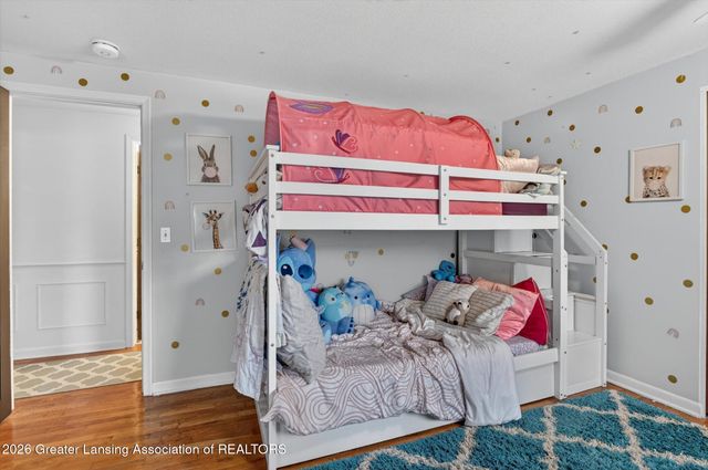 2021 Tulane Drive, Lansing, MI 48912