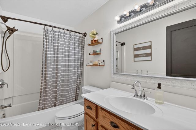 2021 Tulane Drive, Lansing, MI 48912