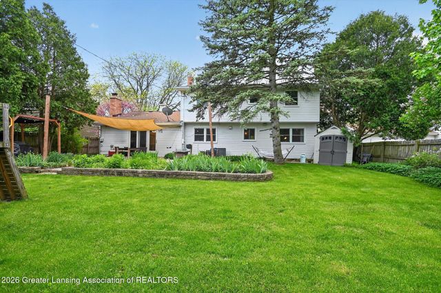 2021 Tulane Drive, Lansing, MI 48912