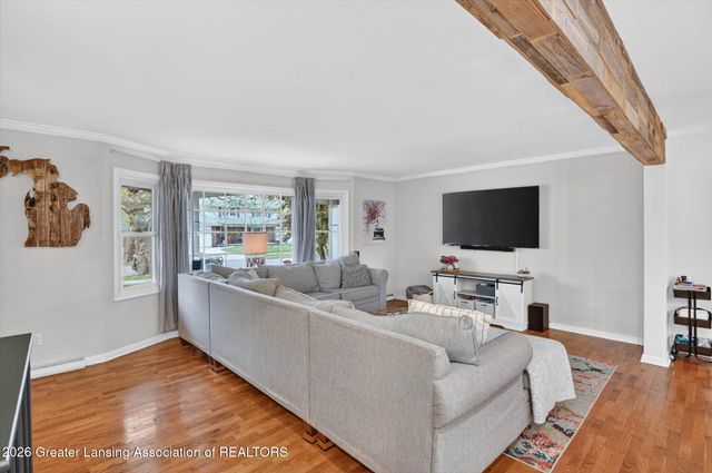 2021 Tulane Drive, Lansing, MI 48912
