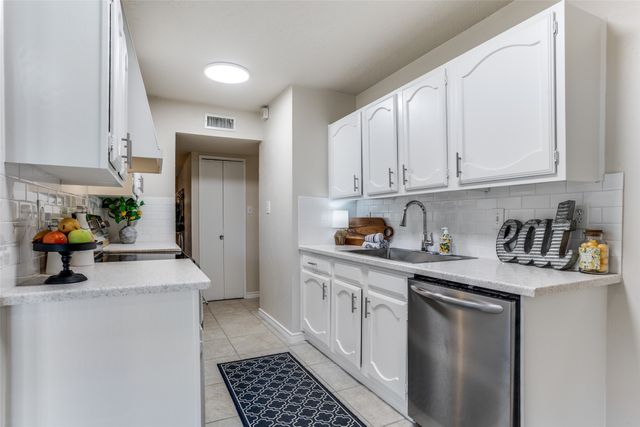 1913 Northwind Court, Garland, TX 75040