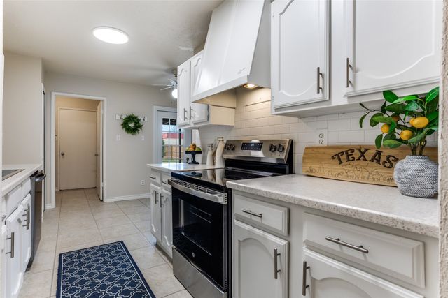 1913 Northwind Court, Garland, TX 75040