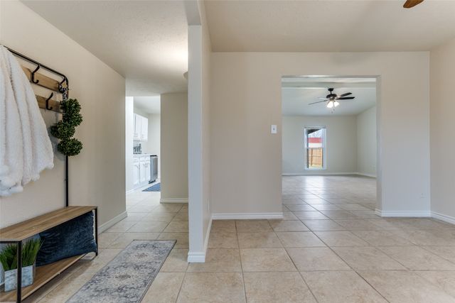 1913 Northwind Court, Garland, TX 75040